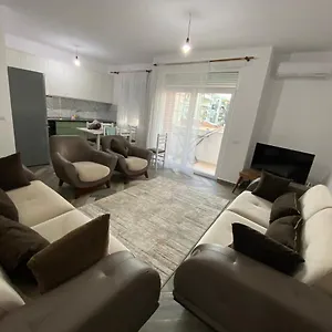 https://new-apartment.hotels-in-tirana.com